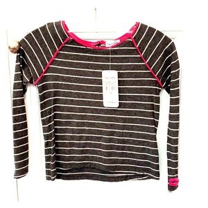Splendid girls size 3T top with thumb holes